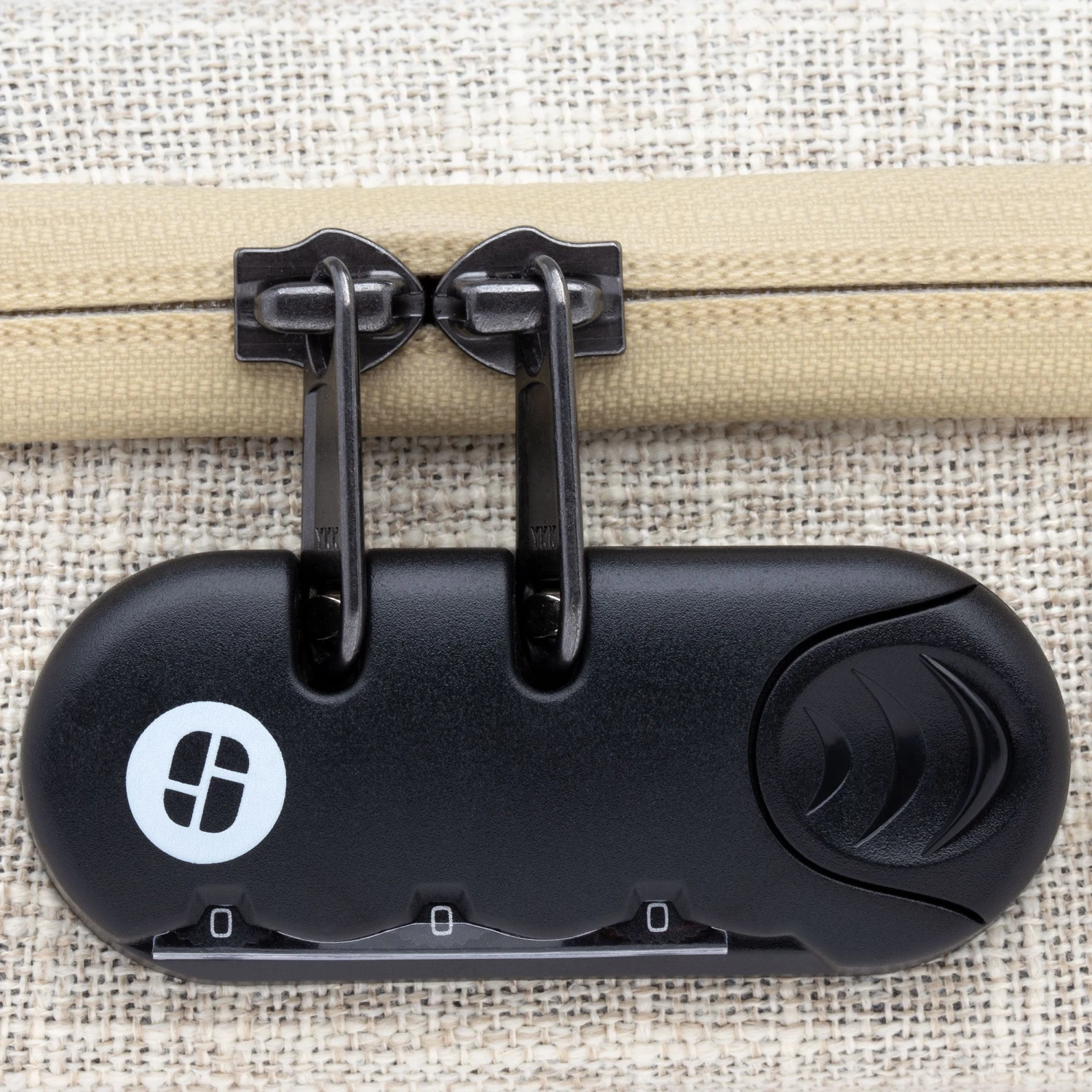 STASHLOGIX Silverton Smell Proof Combo Lock Bag - Image 17